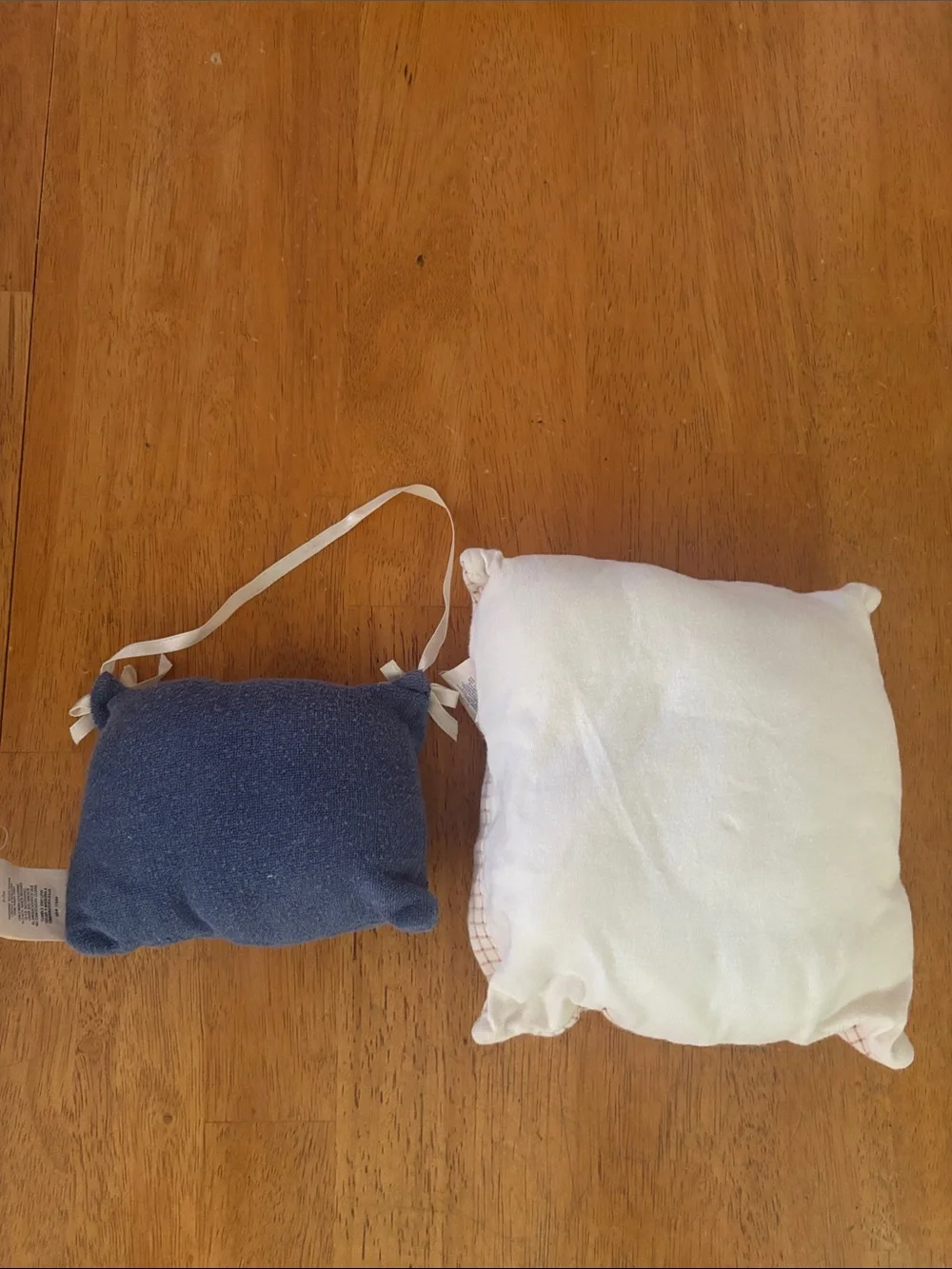Vintage Dundee Natural Basics Baby pillow and Baby Pillow Door Hanger